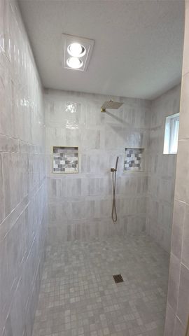 10016 Buffalo Grove Road, Fort Worth, TX 76108