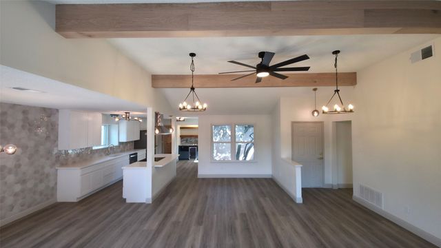 10016 Buffalo Grove Road, Fort Worth, TX 76108