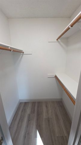 10016 Buffalo Grove Road, Fort Worth, TX 76108