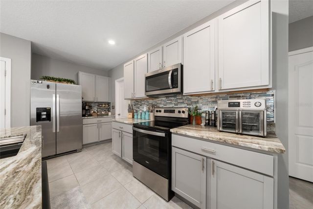 928 AUGUST SKY DRIVE, Deltona, FL 32738