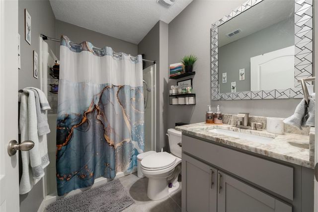 928 AUGUST SKY DRIVE, Deltona, FL 32738