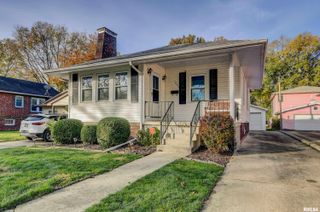 1833 S DOUGLAS Avenue, Springfield, IL 62704