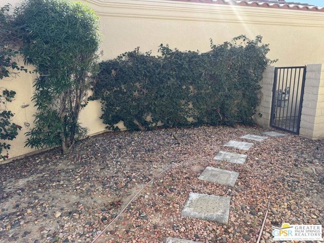 57410 Via Vista Vista, La Quinta, CA 92253