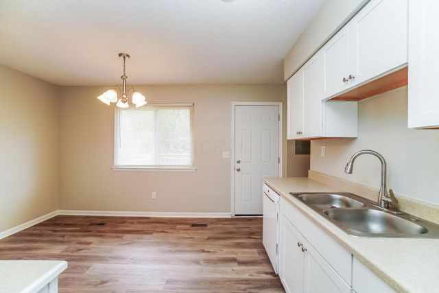 3044 Bennington Avenue, Columbus, OH 43231