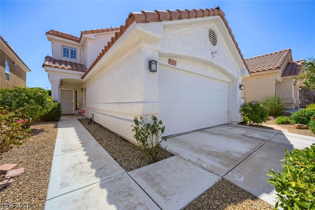 2332 Babcock Drive, Las Vegas, NV 89134 — photo 2