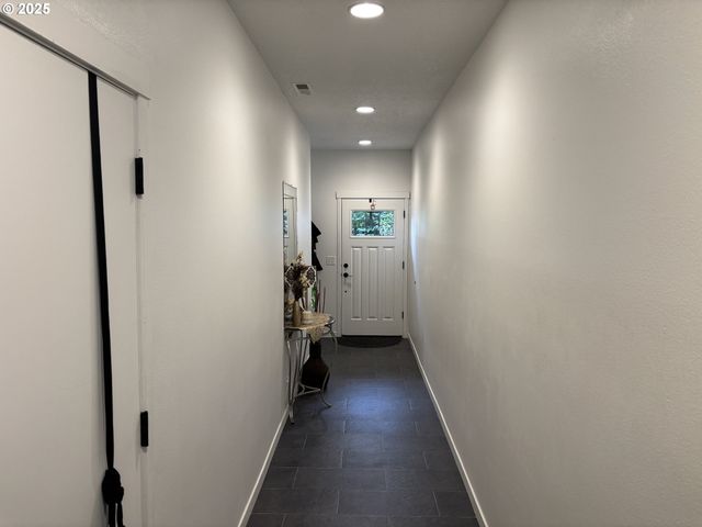 601 Ne 84TH Cir, Vancouver, WA 98665