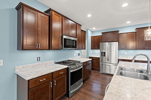 727 E 118th Avenue, Crown Point, IN 46307