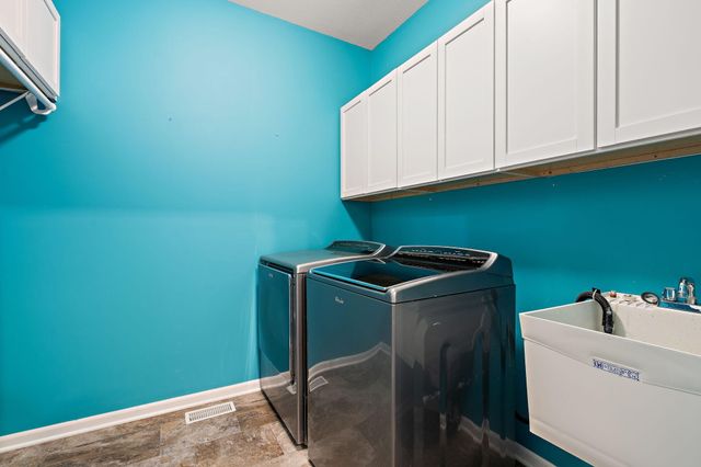 727 E 118th Avenue, Crown Point, IN 46307