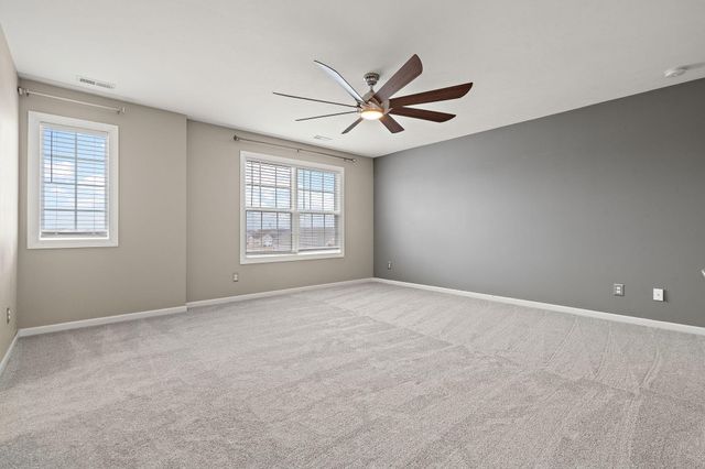 727 E 118th Avenue, Crown Point, IN 46307