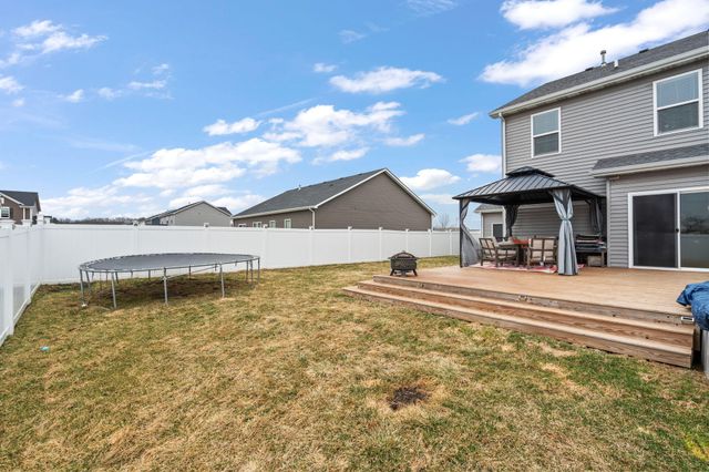 727 E 118th Avenue, Crown Point, IN 46307