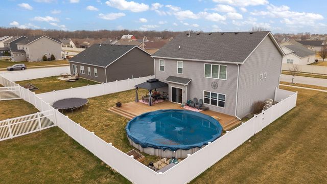 727 E 118th Avenue, Crown Point, IN 46307