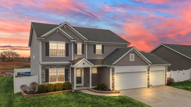 727 E 118th Avenue, Crown Point, IN 46307