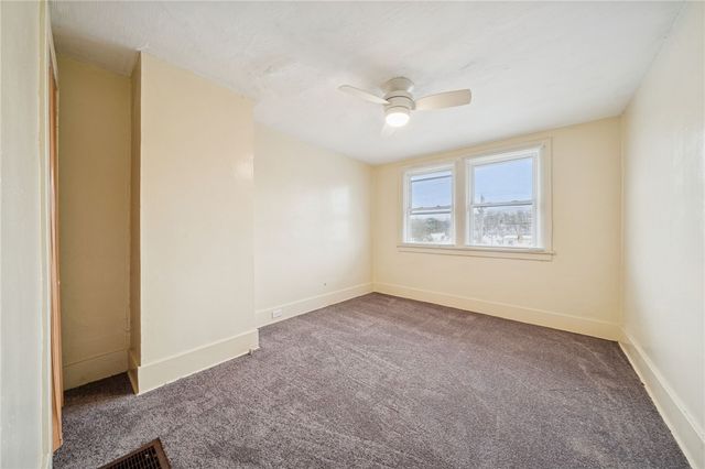 400 Broadway Ave, Mckees Rocks, PA 15136