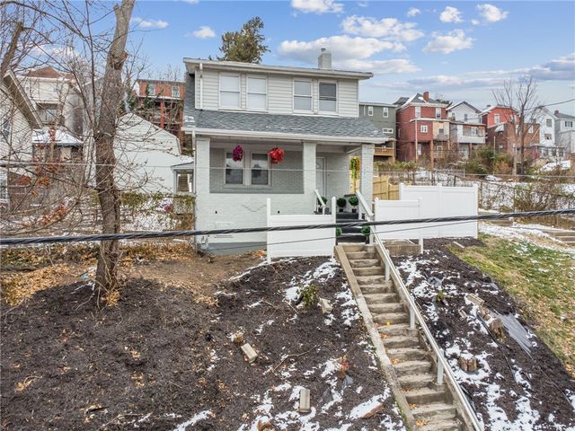 400 Broadway Ave, Mckees Rocks, PA 15136