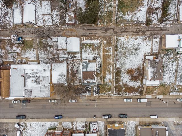 400 Broadway Ave, Mckees Rocks, PA 15136