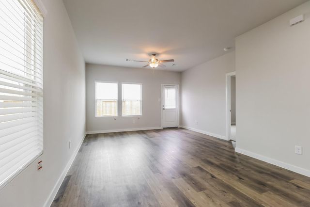 17322 Gentle Doves Drive, Waller, TX 77484