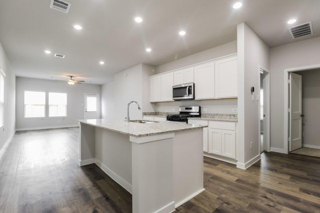 17322 Gentle Doves Drive, Waller, TX 77484