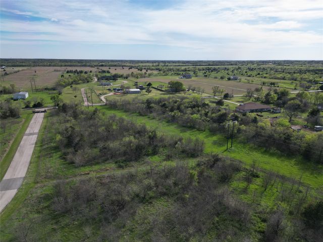 8001 Big Water Lane, Kemp, TX 75143