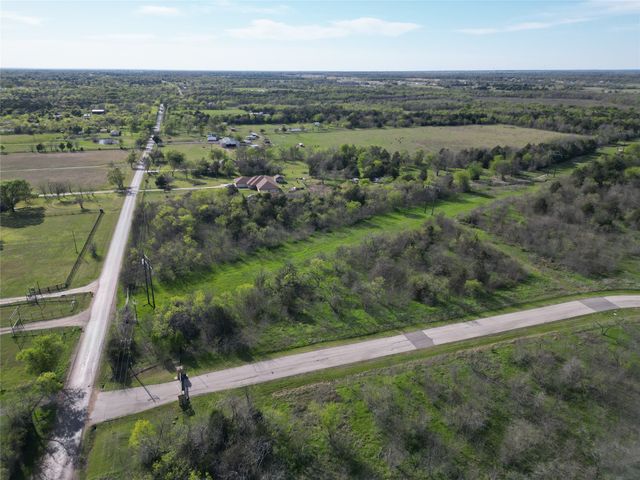 8001 Big Water Lane, Kemp, TX 75143