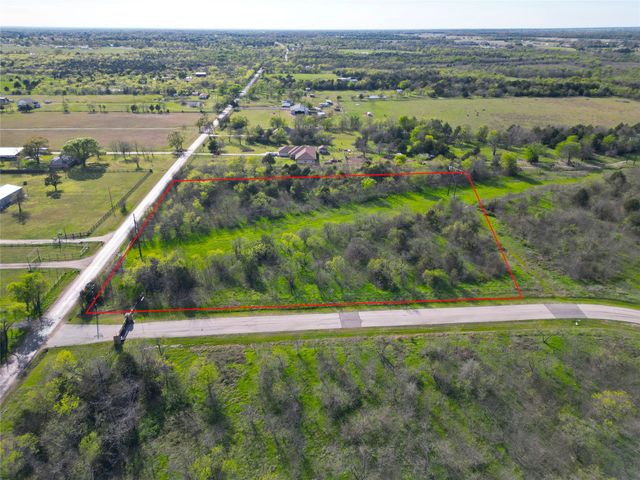 8001 Big Water Lane, Kemp, TX 75143