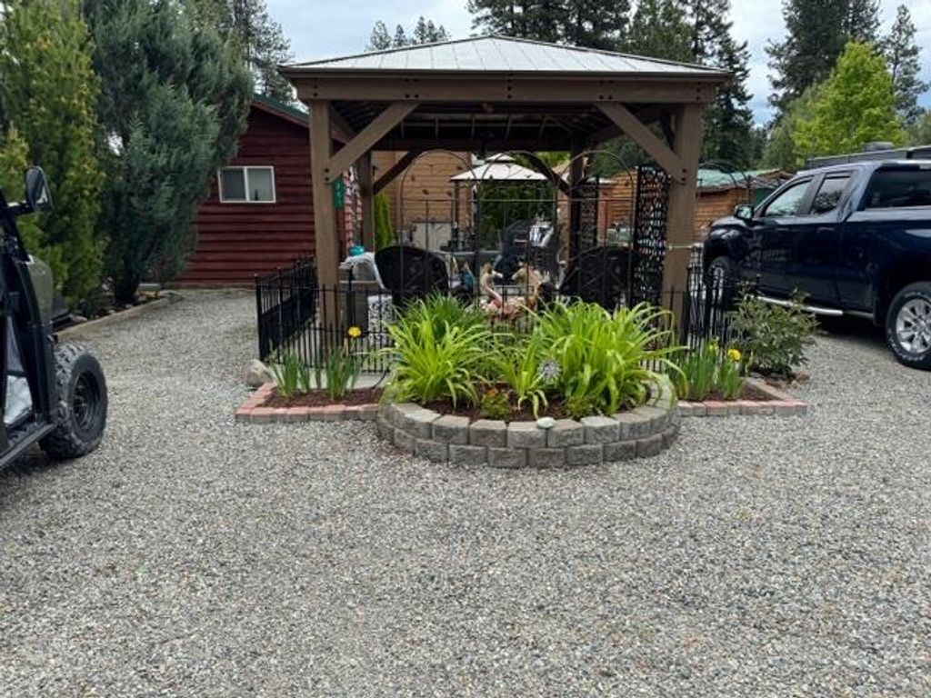 261 N Tall Pine Loop, Usk, WA 99180 photo 4