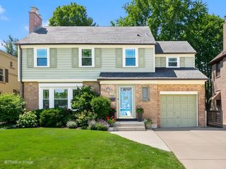 524 S Stone Avenue, La Grange, IL 60525
