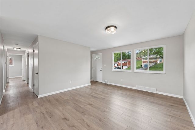 755 Cottonwood Dr, Monroeville, PA 15146