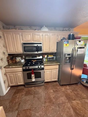 17 Sequoyah Boulevard, Shawnee, OK 74801