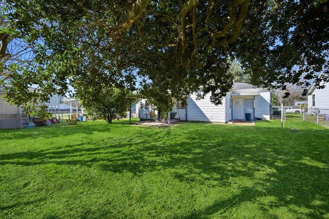 1604 Kipling Street, Liberty, TX 77575