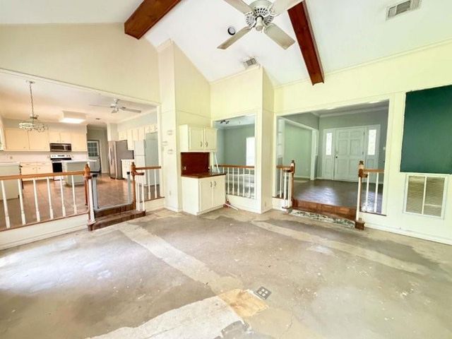 1123 Creekwood Street, Crockett, TX 75835