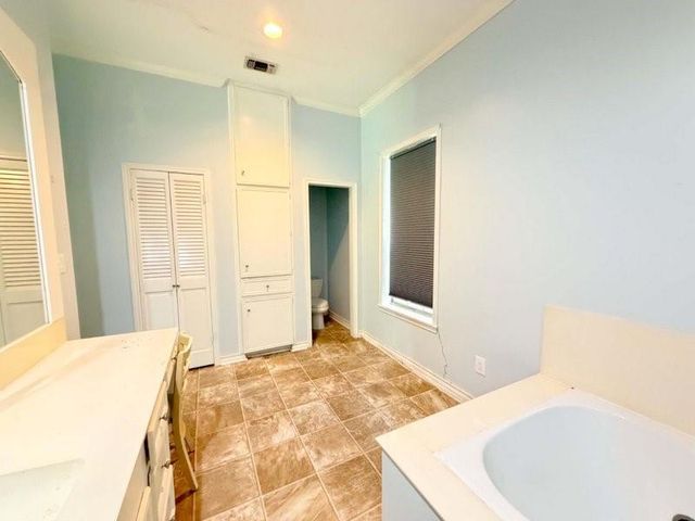 1123 Creekwood Street, Crockett, TX 75835