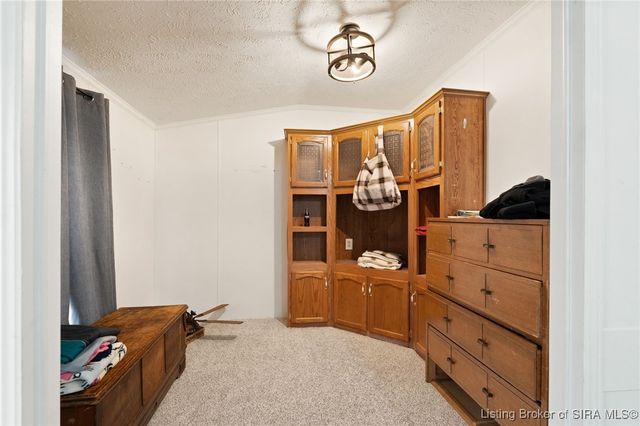 5137 N Vanlaningham Road, Milltown, IN 47145