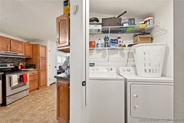 5137 N Vanlaningham Road, Milltown, IN 47145