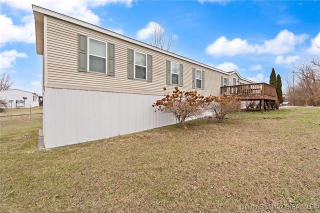 5137 N Vanlaningham Road, Milltown, IN 47145