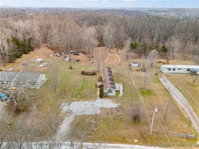 5137 N Vanlaningham Road, Milltown, IN 47145