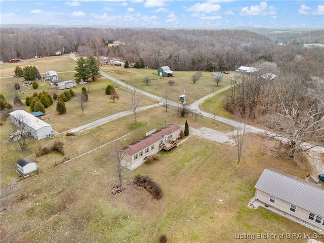 5137 N Vanlaningham Road, Milltown, IN 47145