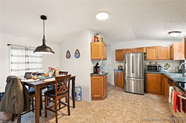 5137 N Vanlaningham Road, Milltown, IN 47145