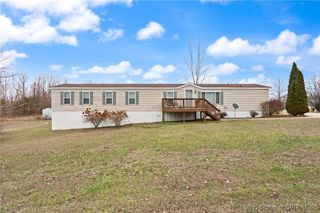 5137 N Vanlaningham Road, Milltown, IN 47145