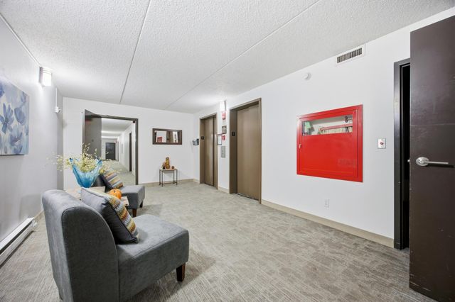 1110 3rd Avenue N 201E, Fargo, ND 58102