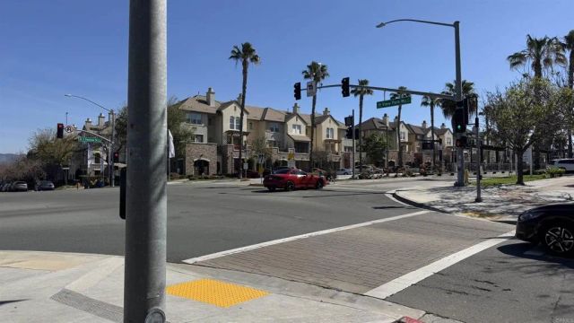 1886 Monaco Dr, Chula Vista, CA 91913