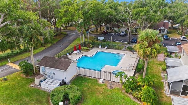 8632 CATTAIL DRIVE, Temple Terrace, FL 33637