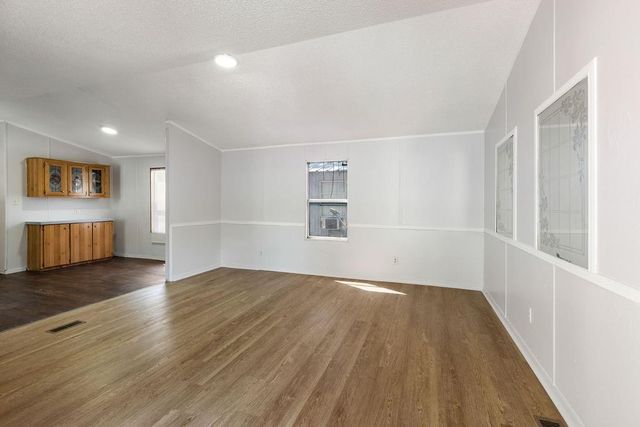 13173 S Lee Shore Drive, Willis, TX 77318