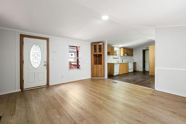 13173 S Lee Shore Drive, Willis, TX 77318