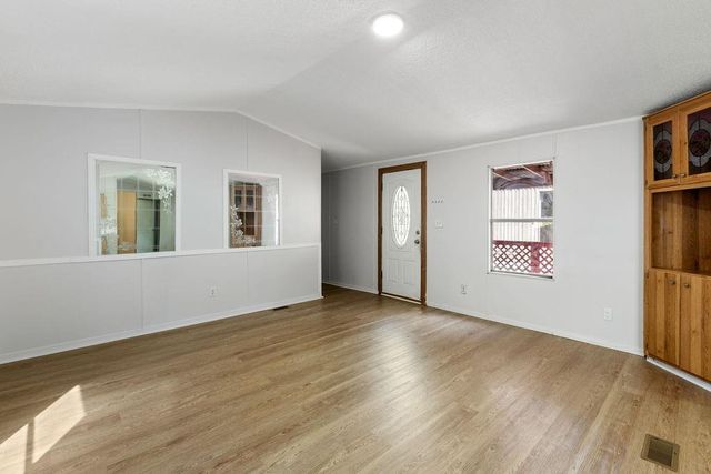 13173 S Lee Shore Drive, Willis, TX 77318