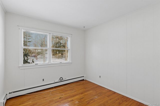 50 Laurelton Avenue, Selden, NY 11784