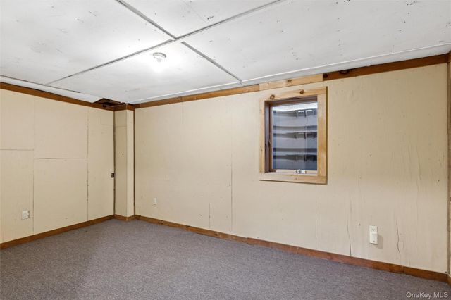 50 Laurelton Avenue, Selden, NY 11784