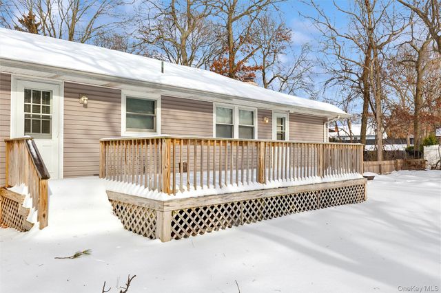 50 Laurelton Avenue, Selden, NY 11784