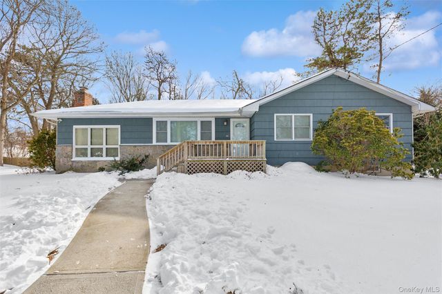 50 Laurelton Avenue, Selden, NY 11784