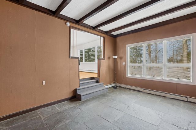 50 Laurelton Avenue, Selden, NY 11784