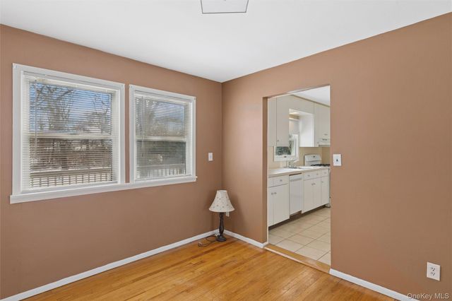 50 Laurelton Avenue, Selden, NY 11784